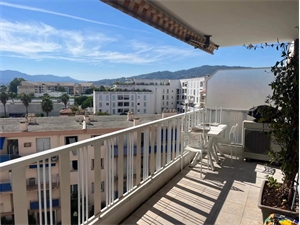 t3 à la vente -   06150  CANNES LA BOCCA, surface 56 m2 vente t3 - UBI426559169